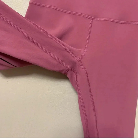 Lululemon Align Crop 21” Size 2 - Picture 3 of 6